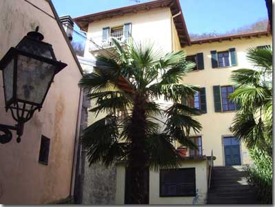 Apartments for rent in lake Como , Menaggio,Italy.Vacation rentals holiday accommodation from private owner,flats to let ,holidays in Menaggio lake Como,rental apartment,house rentals,Menaggio